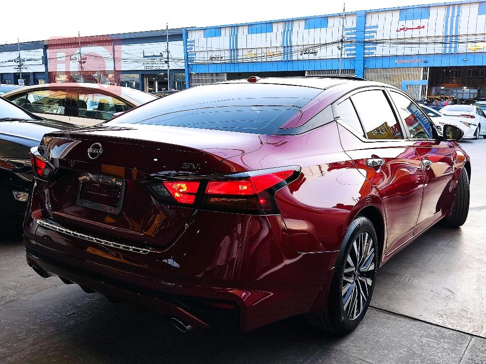 Nissan Altima